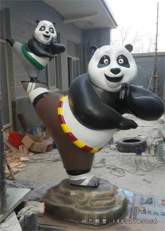 玻璃钢功夫熊猫雕塑 (1)