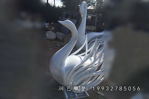 不锈钢天鹅雕塑 (1)