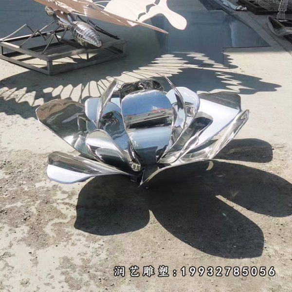 不锈钢荷花雕塑  (131)