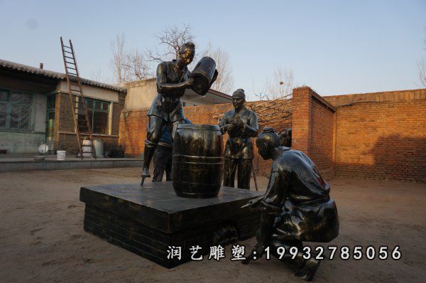 劳作人物铜雕 (4)