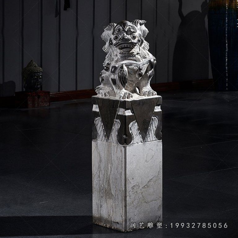 狮子头拴马桩雕塑，石雕栓马桩