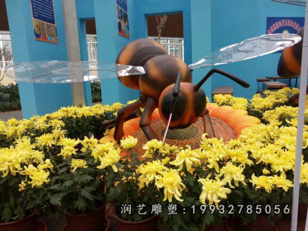 玻璃钢蜜蜂雕塑  (3)