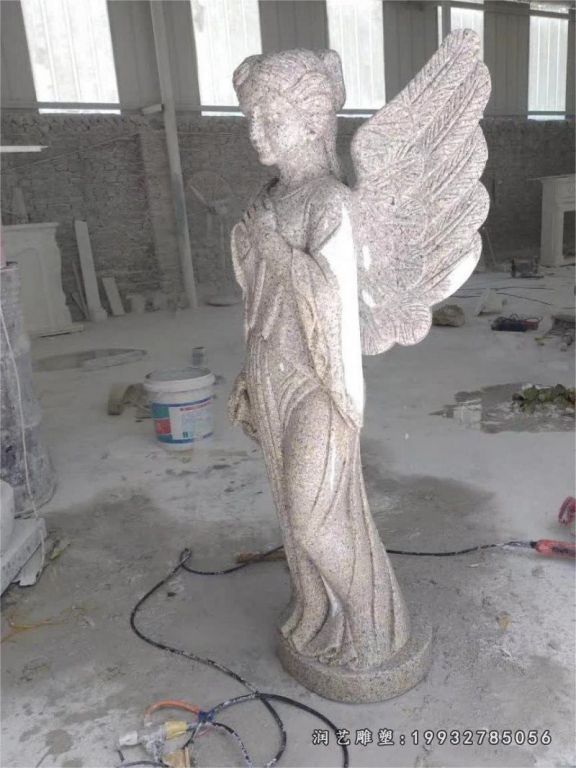 小区天使石雕 (4)
