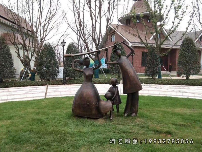 商场一家人铜雕