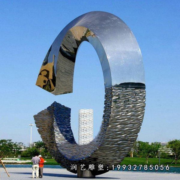 不锈钢圆环雕塑