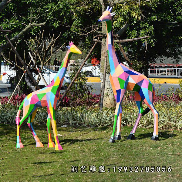 玻璃钢长颈鹿雕塑