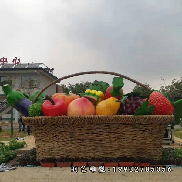 玻璃钢果篮景观雕塑