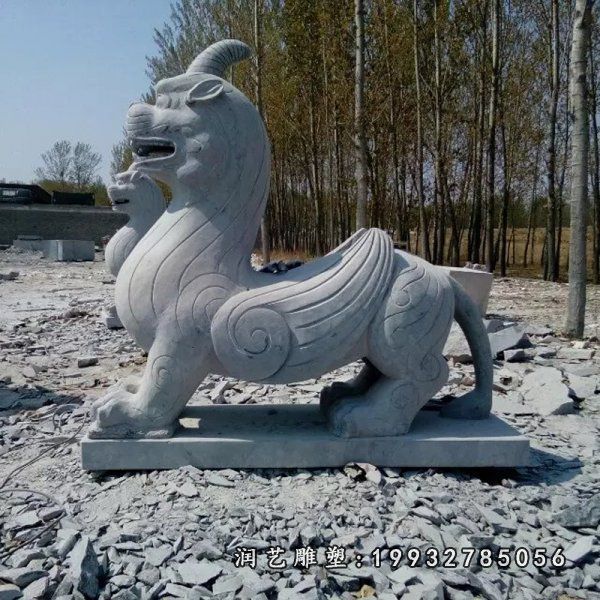 大理石独角兽雕塑
