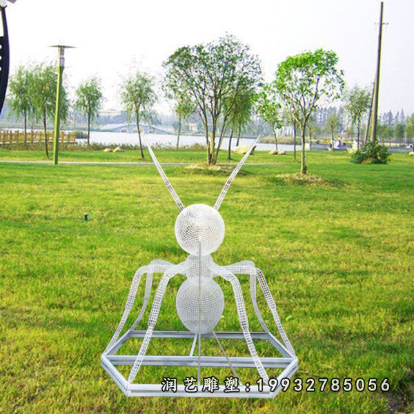 不锈钢蚂蚁动物雕塑