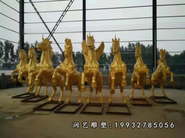 阿波罗战车广场铜雕