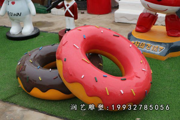 玻璃钢甜甜圈雕塑