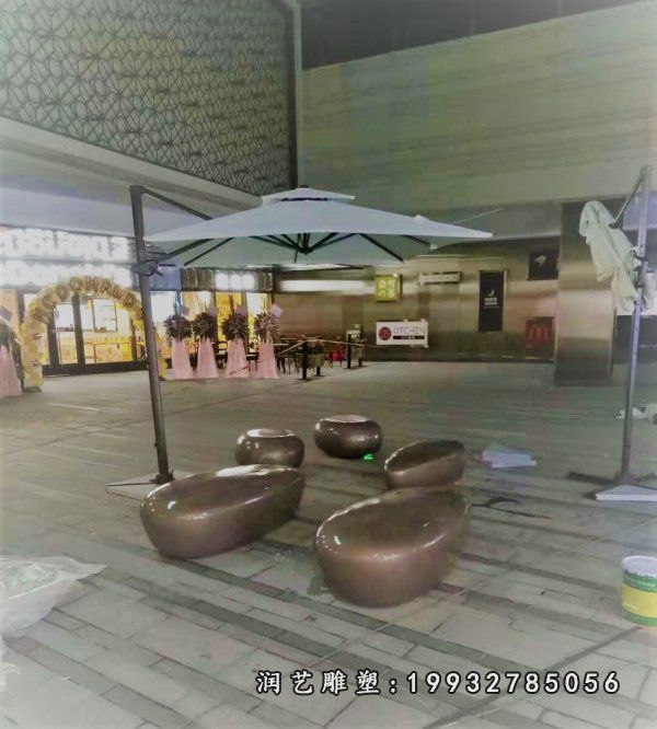 街道玻璃钢座椅雕塑