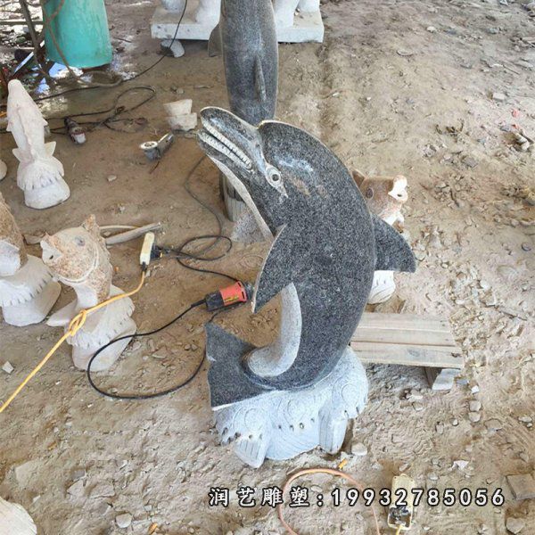 公园海豚大理石雕塑