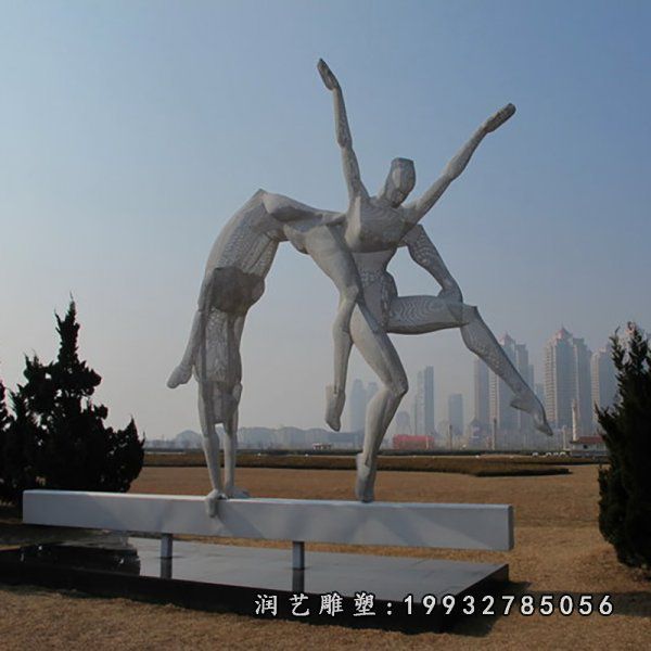 不锈钢广场体操雕塑