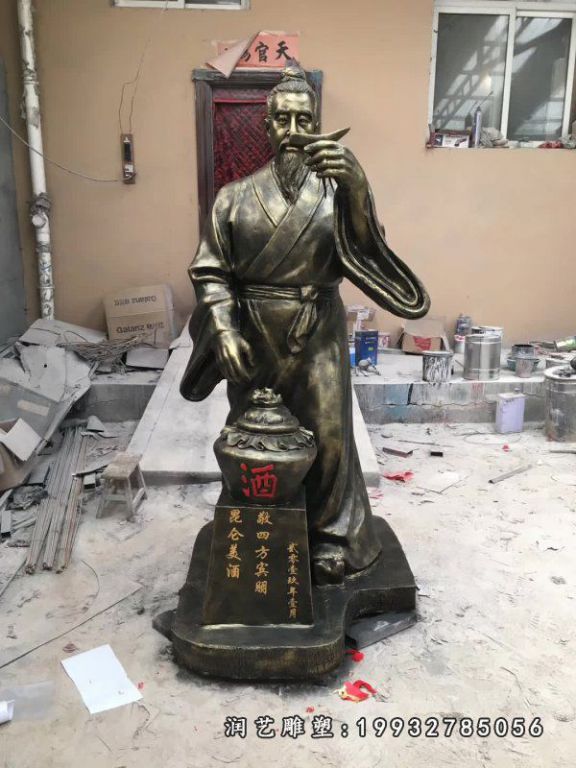 铜雕公园古代人物