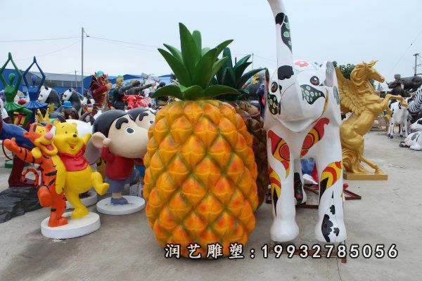 商业街玻璃钢菠萝景观雕塑