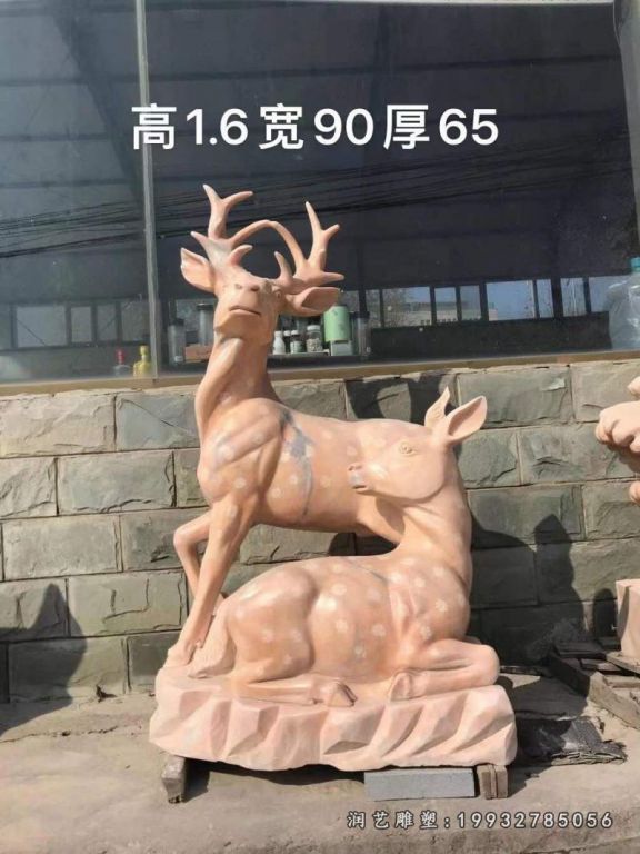 酒店羊动物石雕