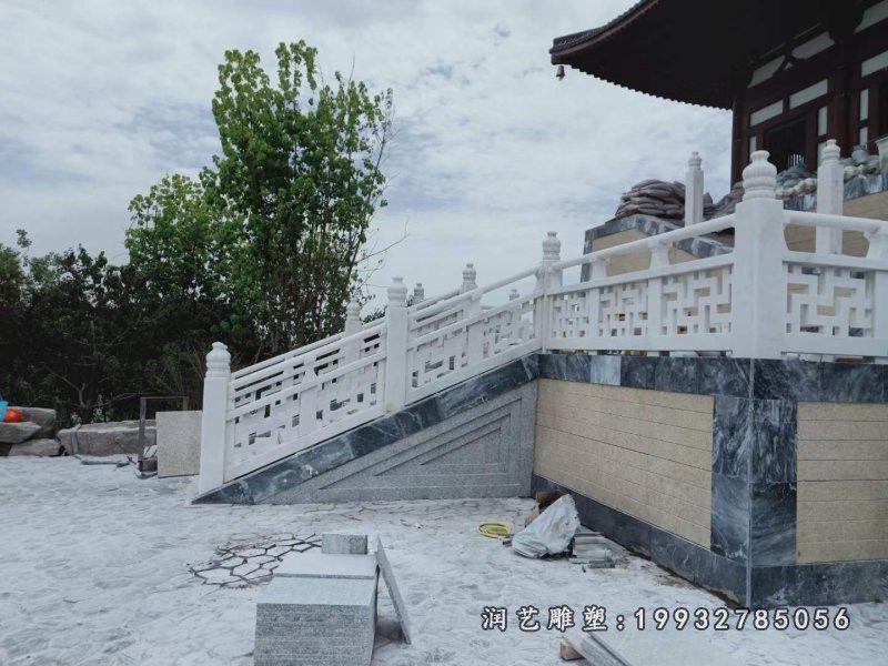 步行街景观栏杆石雕