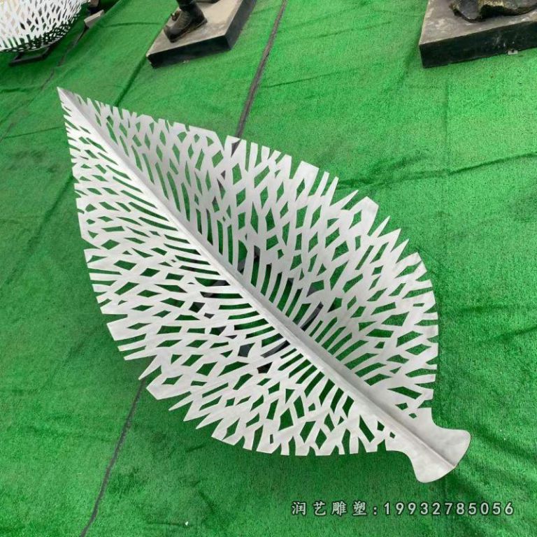 商场不锈钢树叶雕塑