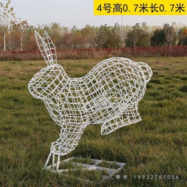 酒店不锈钢兔子雕塑