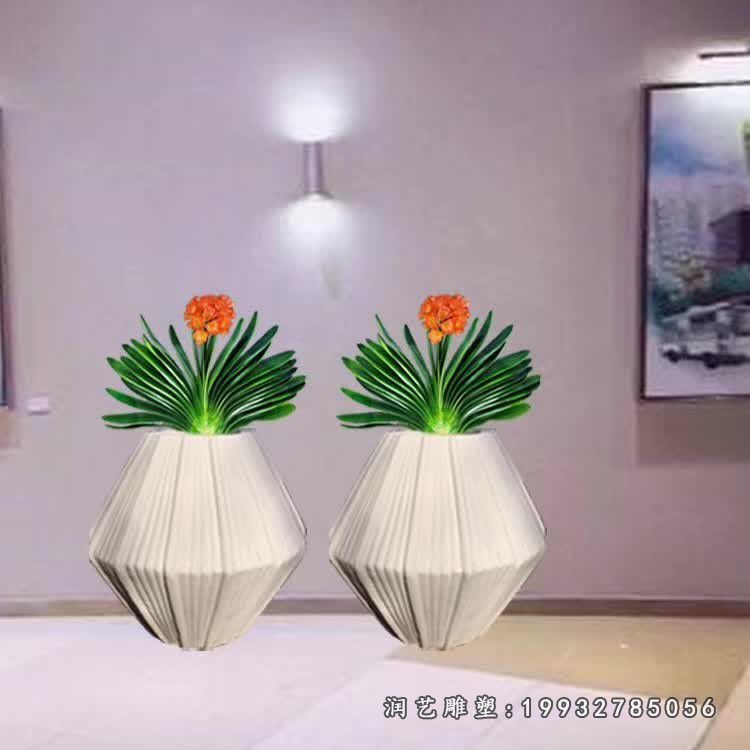 景区不锈钢花瓶雕塑