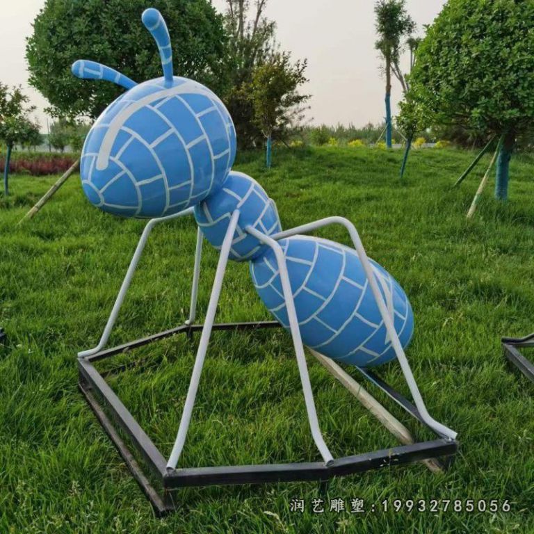 校园玻璃钢蚂蚁雕塑