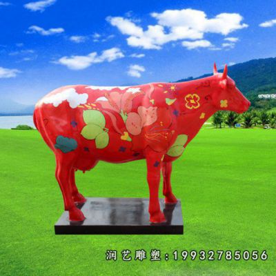 玻璃钢彩绘牛雕塑